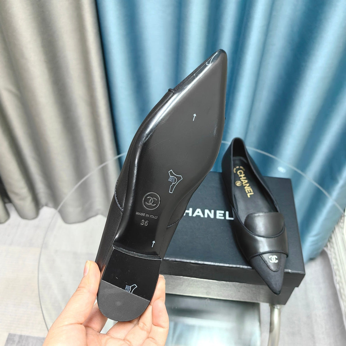 BALLET FLAT BLACK SHEEPSKIN POINTED TOE