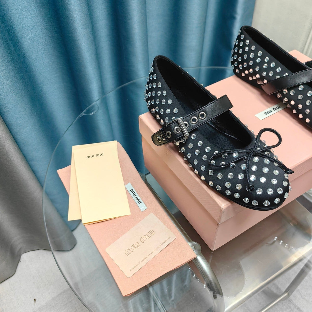 MARY JANE SHOES BLACK COWHIDE WITH DIAMOND