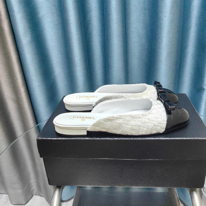 MULE IN WHITE SATIN MIX BLACK LAMBSKIN