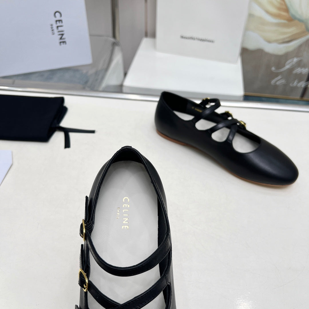 BALLET FLAT WITH CROSSOVER STRAP IN BLACK LAMBSKIN