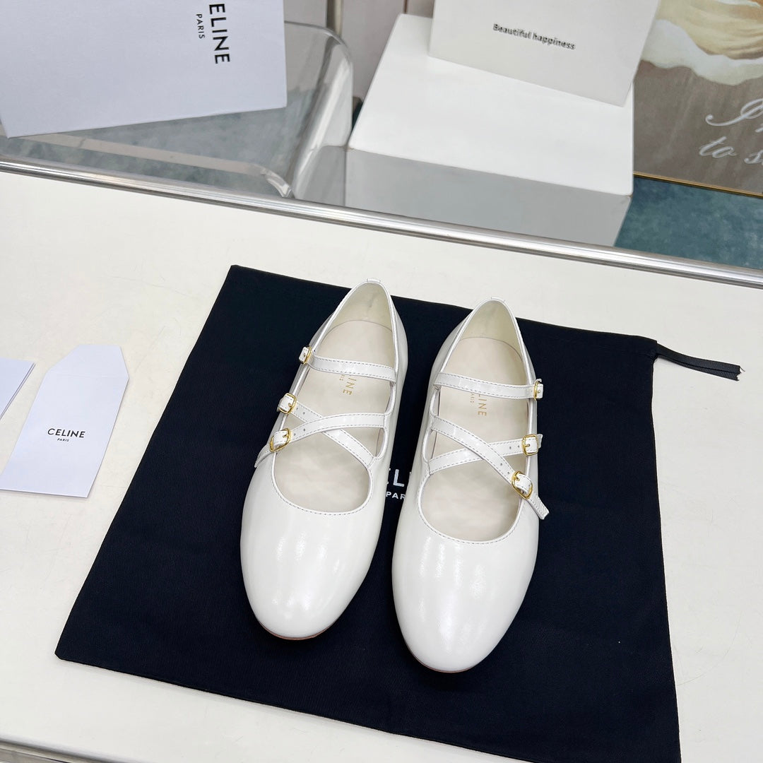BALLET FLAT WITH CROSSOVER STRAP IN WHITE LAMBSKIN