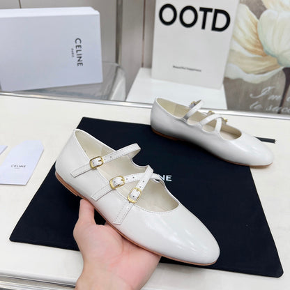 BALLET FLAT WITH CROSSOVER STRAP IN WHITE LAMBSKIN