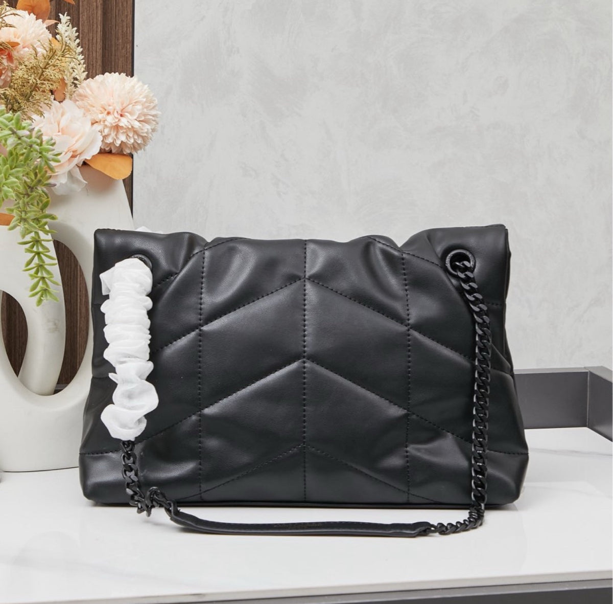 Saint Laurent Puffer Loulou medium shoulder bag in black