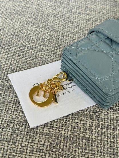 LADY JASMINE CARD HOLDER 10 IN SLATE GREY QUILTED PATENT CALFSKIN