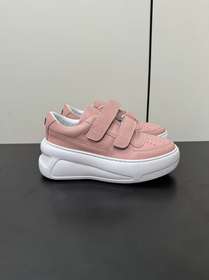 ACNE STUDIO SNEAKER IN SALMON PINK LAMBSKIN