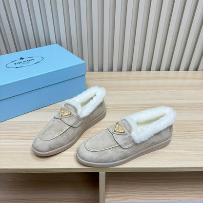 LOAFER IN KHAKI BEIGE SUEDE AND FUR LINING ATTACHED TRIANGLE LOGO