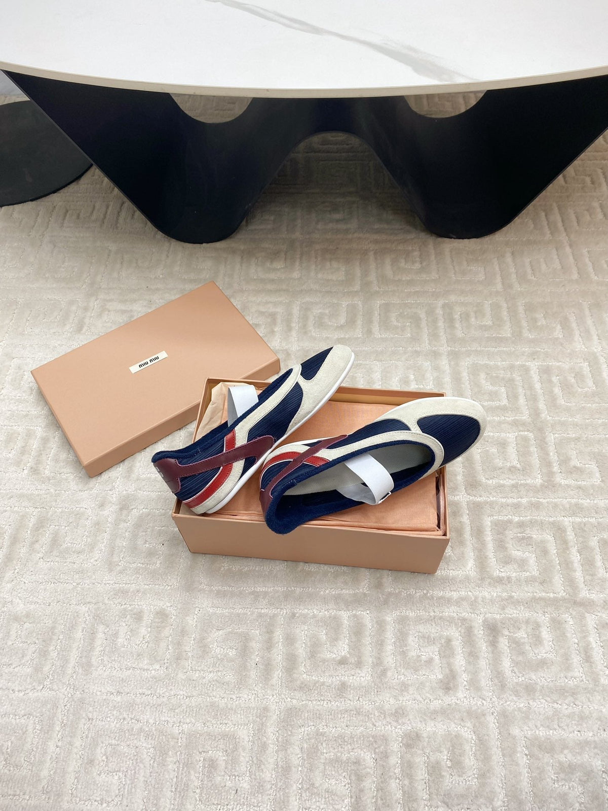 BALLET FLAT SHOES IN NAVY MESH AND WHITE SUEDE