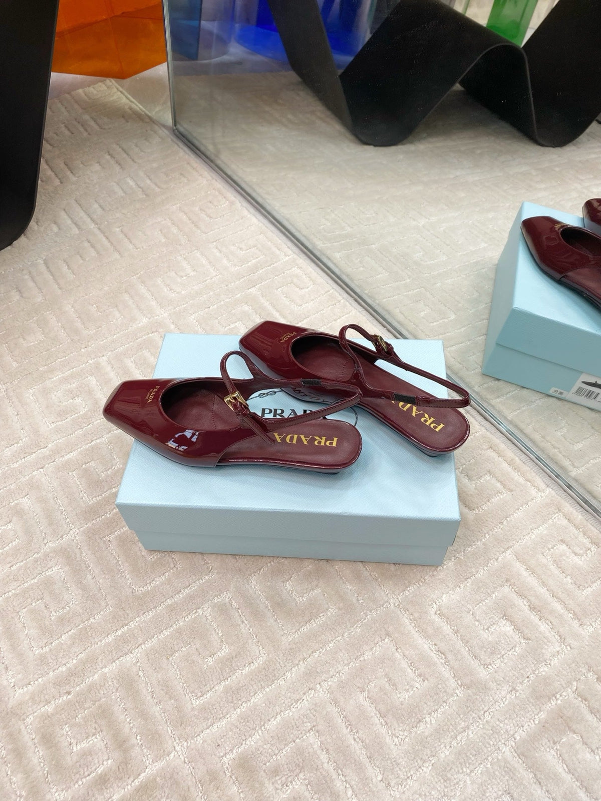 MARY JANE SLINGBACK SQUARE TOE IN BURGUNDY RED PATENT SHEEPSKIN