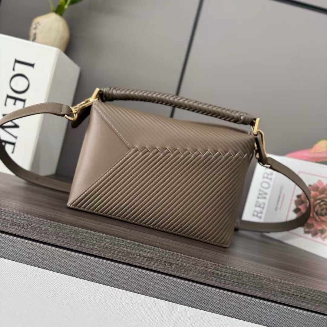 Loewe Puzzle Bag