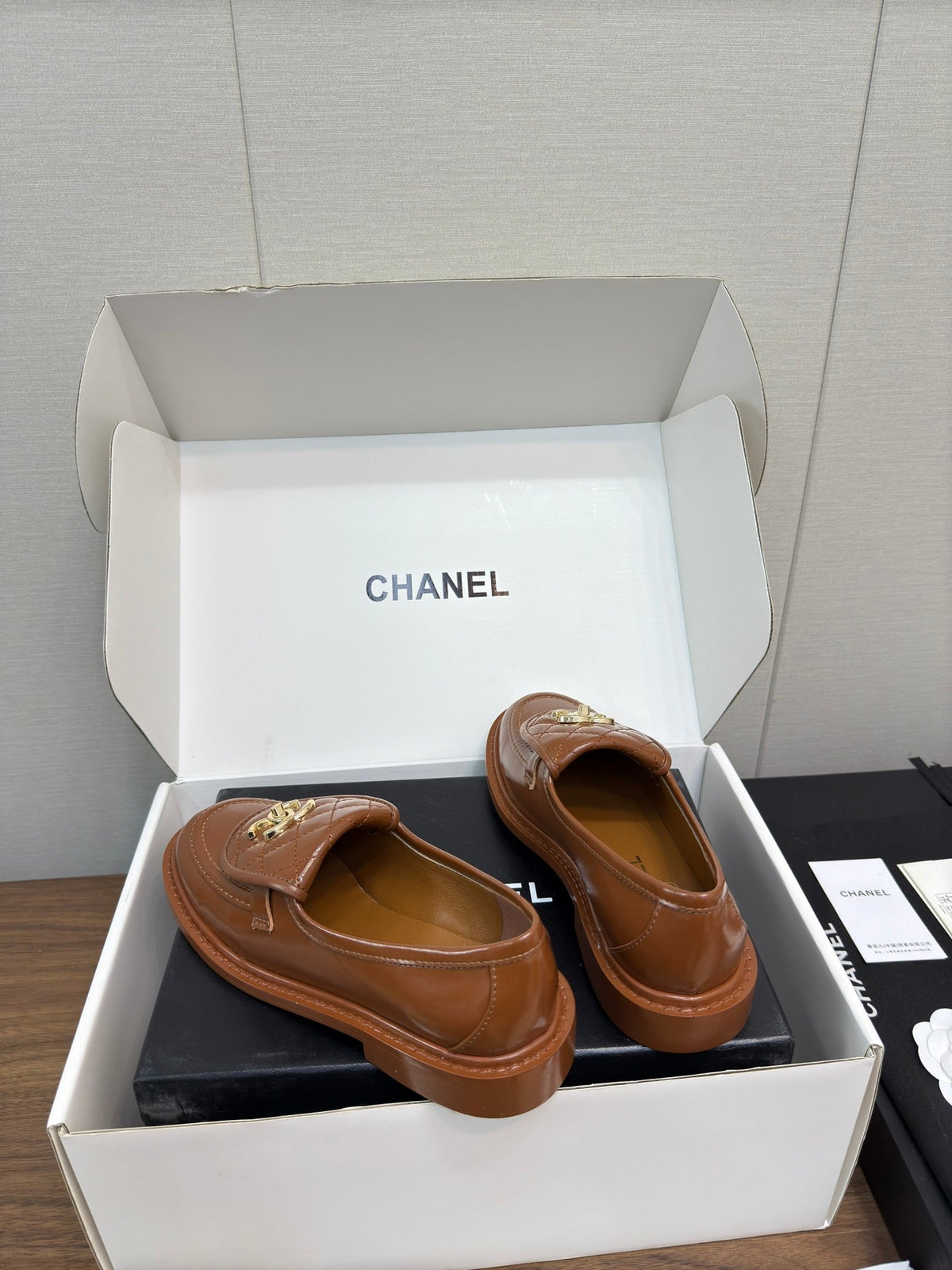 MOCCASIN 2.5 CM IN GINGERBREAD BROWN PREMIUM LAMBSKIN