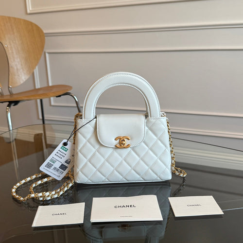 CHANEL KELLY BAG 19 IN WHITE CALFSKIN GOLD HARDWARE