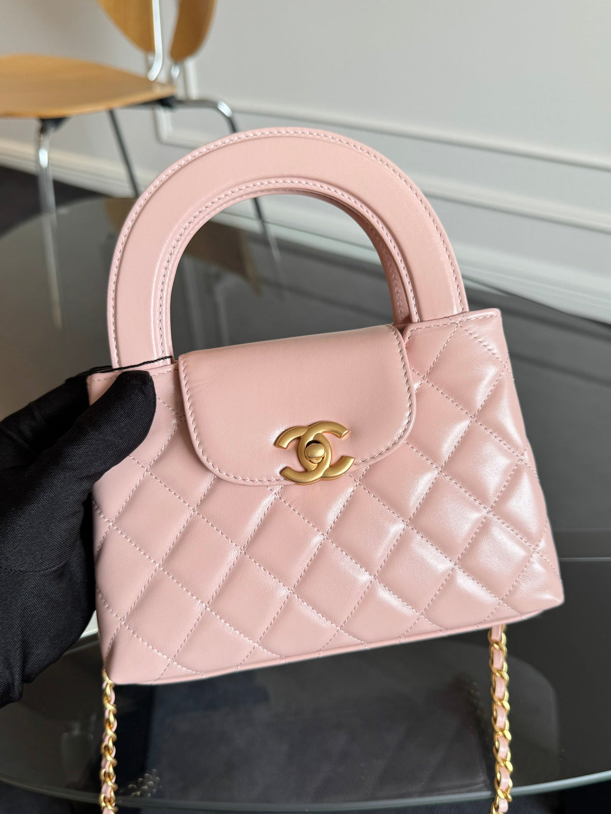 CHANEL KELLY BAG 19 IN LIGHT PINK CALFSKIN GOLD HARDWARE