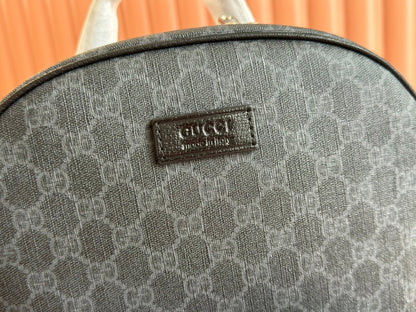 MEDIUM GG BACKPACK 40 IN DARK GREY AND BLACK CALFSKIN