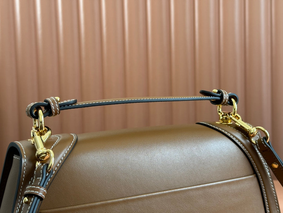 BLONDIE LARGE TOP HANDLE BAG 32 IN BROWN CALFSKIN