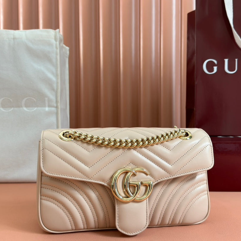 MARMONT MEDIUM SHOUDER BAG 26 IN LIGHT BEIGE CALFSKIN