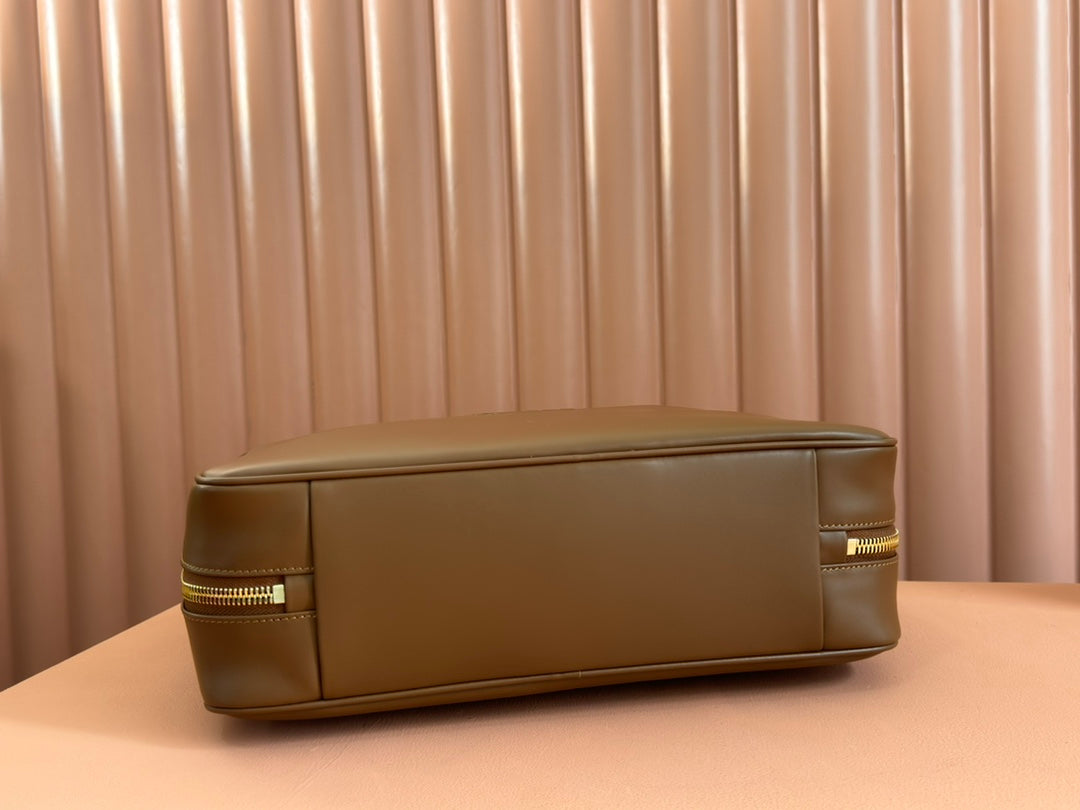 BEAU TOP HANDLE BAG 34 IN TAWNY BROWN SMOOTH CALFSKIN