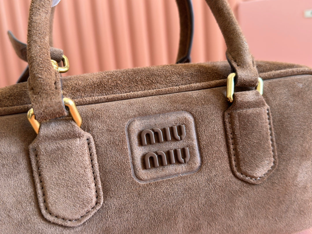 ARCADIE BAG 27 IN CEDAR BROWN SUEDE GOLD HARDWARE