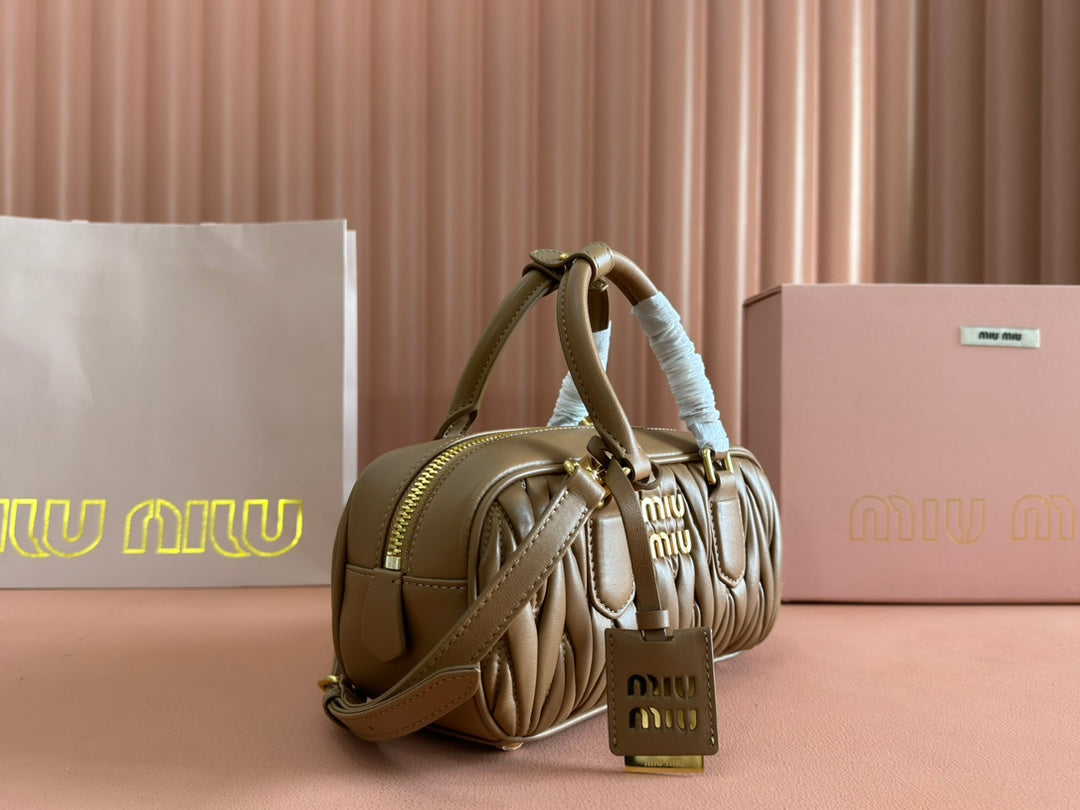 ARCADIE MATELASSÉ BAG 22 IN TAWNY BROWN GLOSSY LAMBSKIN