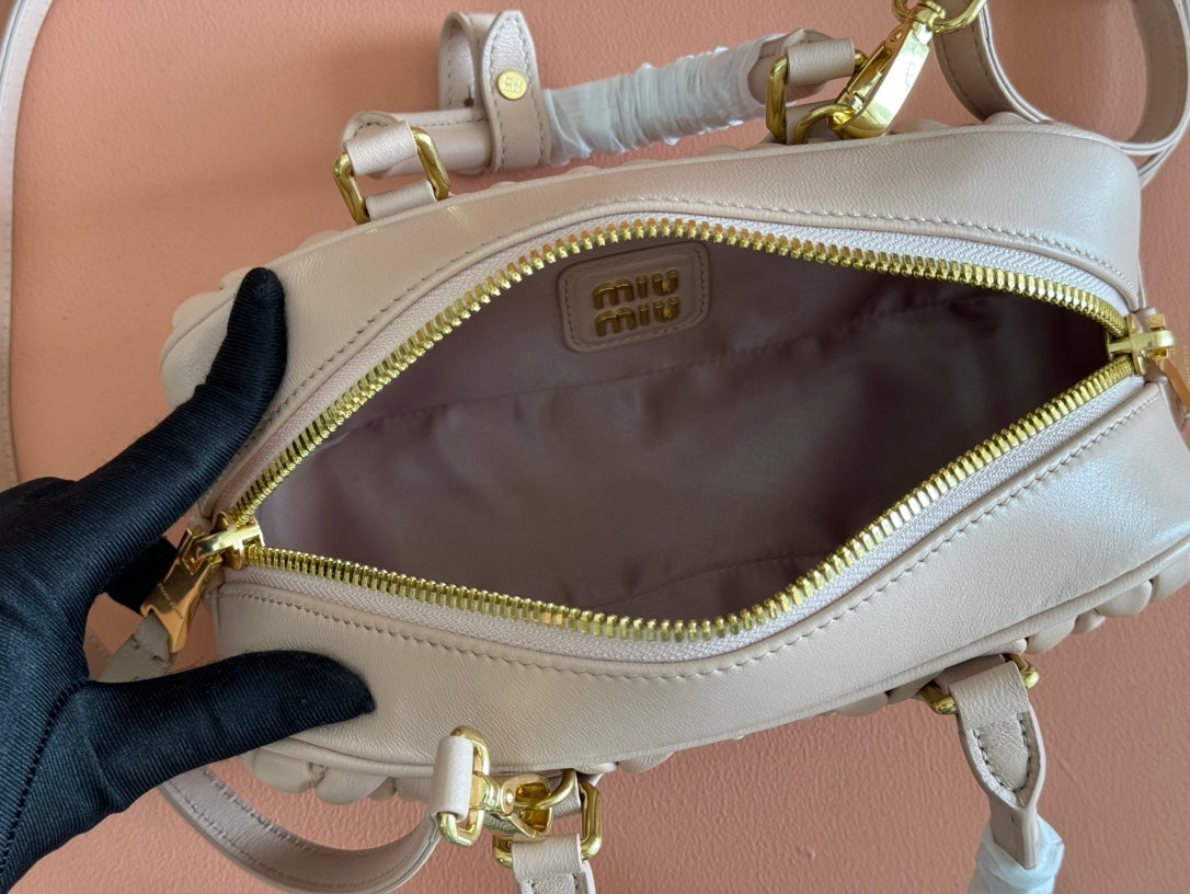ARCADIE MATELASSÉ BAG 22 IN MISCHKA BEIGE LAMBSKIN