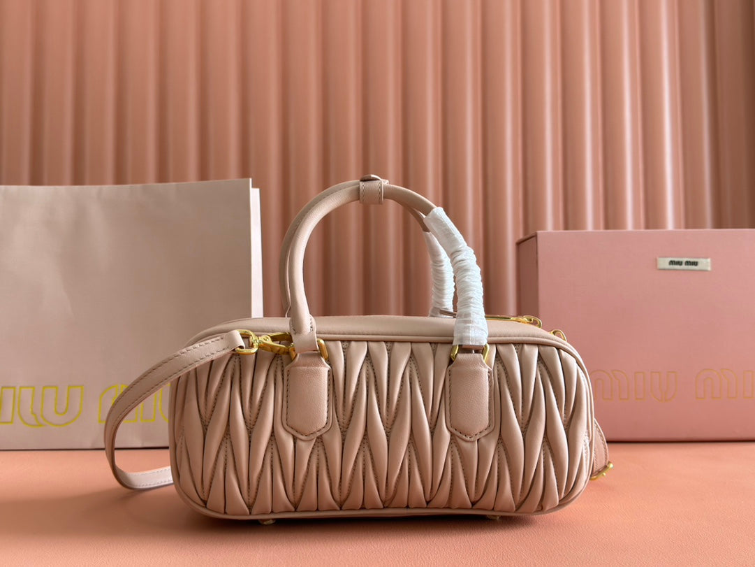 ARCADIE MATELASSÉ BAG 27 IN MISCHKA BEIGE LAMBSKIN
