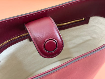 73 MEDIUM BUCKET BAG 27.5 IN ROSSO ANCORA RED SMOOTH CALFSKIN