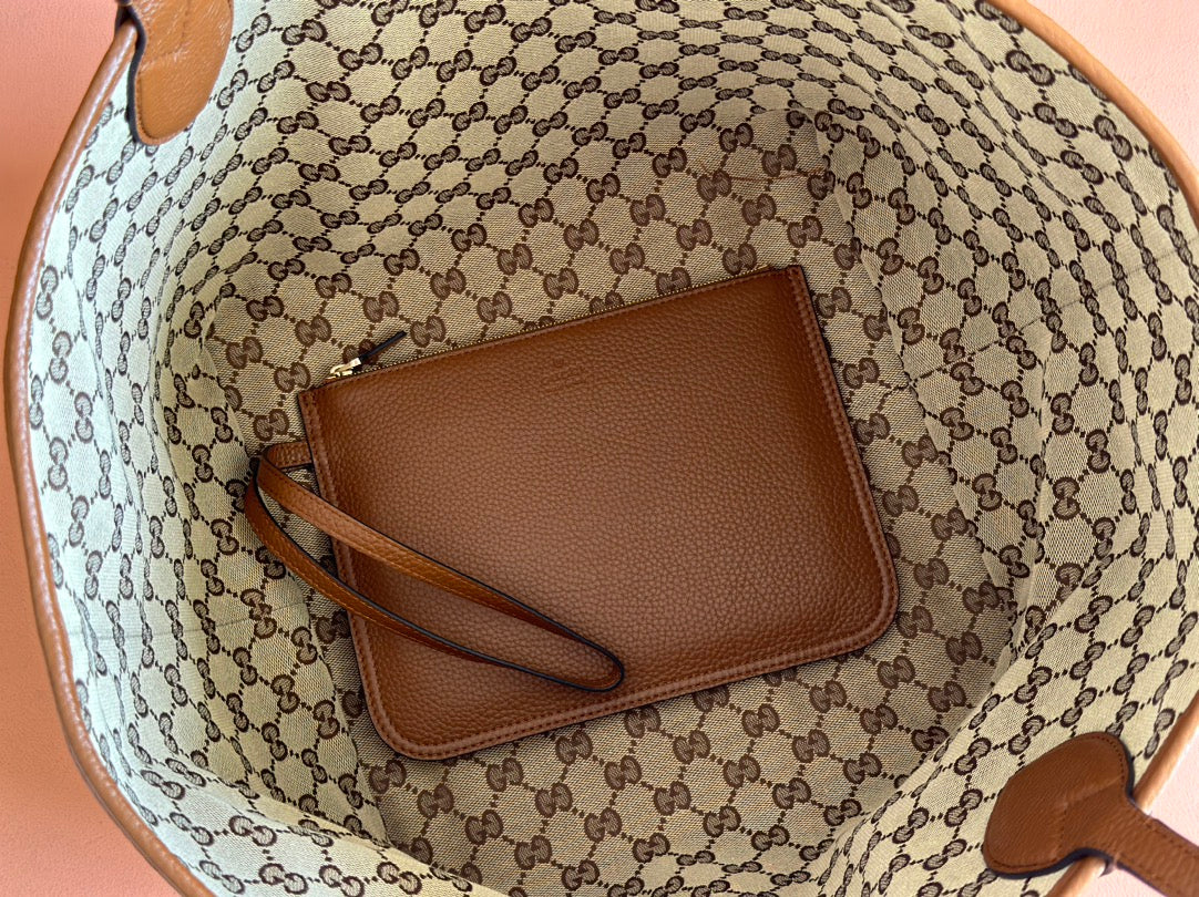 MEDIUM TOTISSIMA REVERSIBLE TOTE BAG 30 IN BROWN CALFSKIN BEIGE AND BROWN GG CANVAS ON SIDE