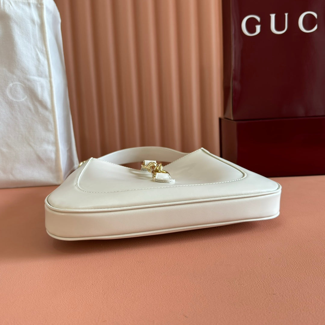 JACKIE SMALL SHOULDER BAG 27 IN WHITE CALFSKIN GOLD HARDWARE