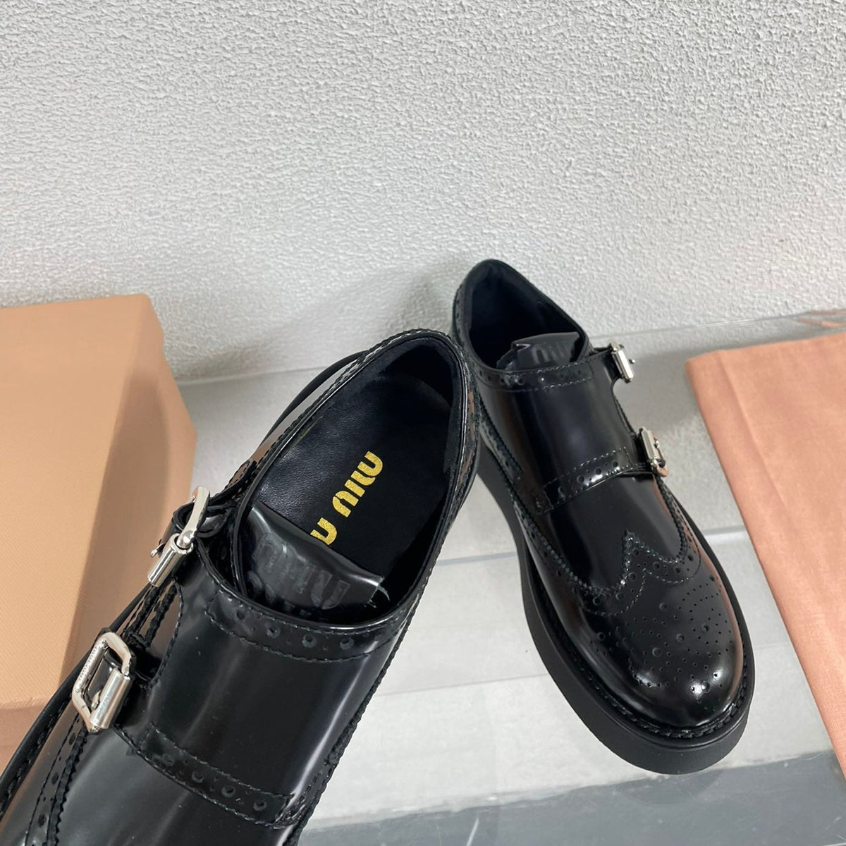 Baroque Thick-Soled Oxford Shoes Black Calfskin