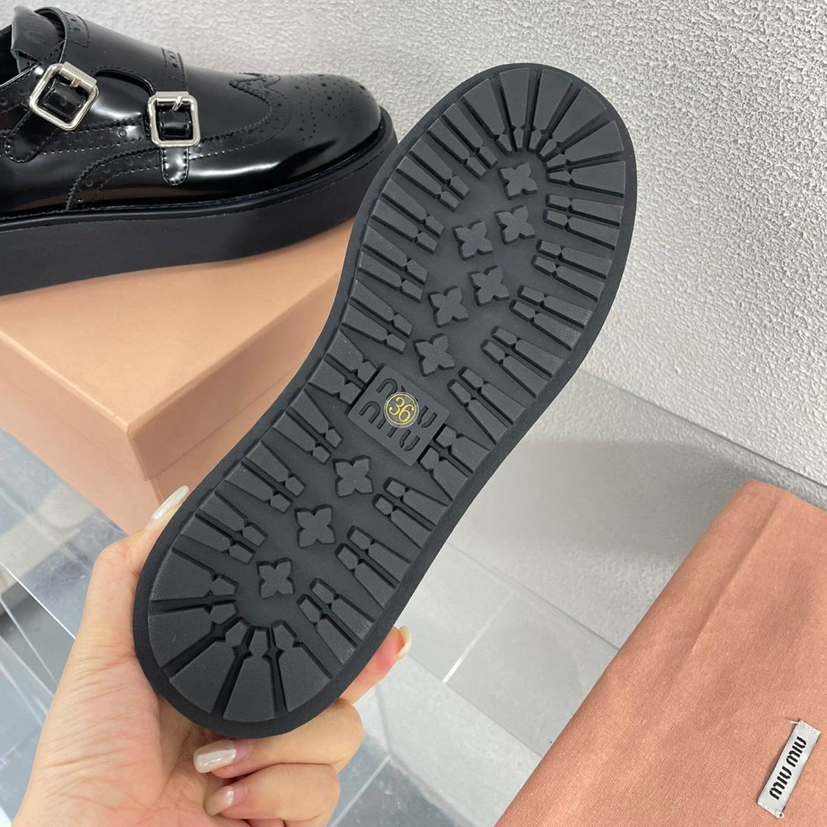 Baroque Thick-Soled Oxford Shoes Black Calfskin