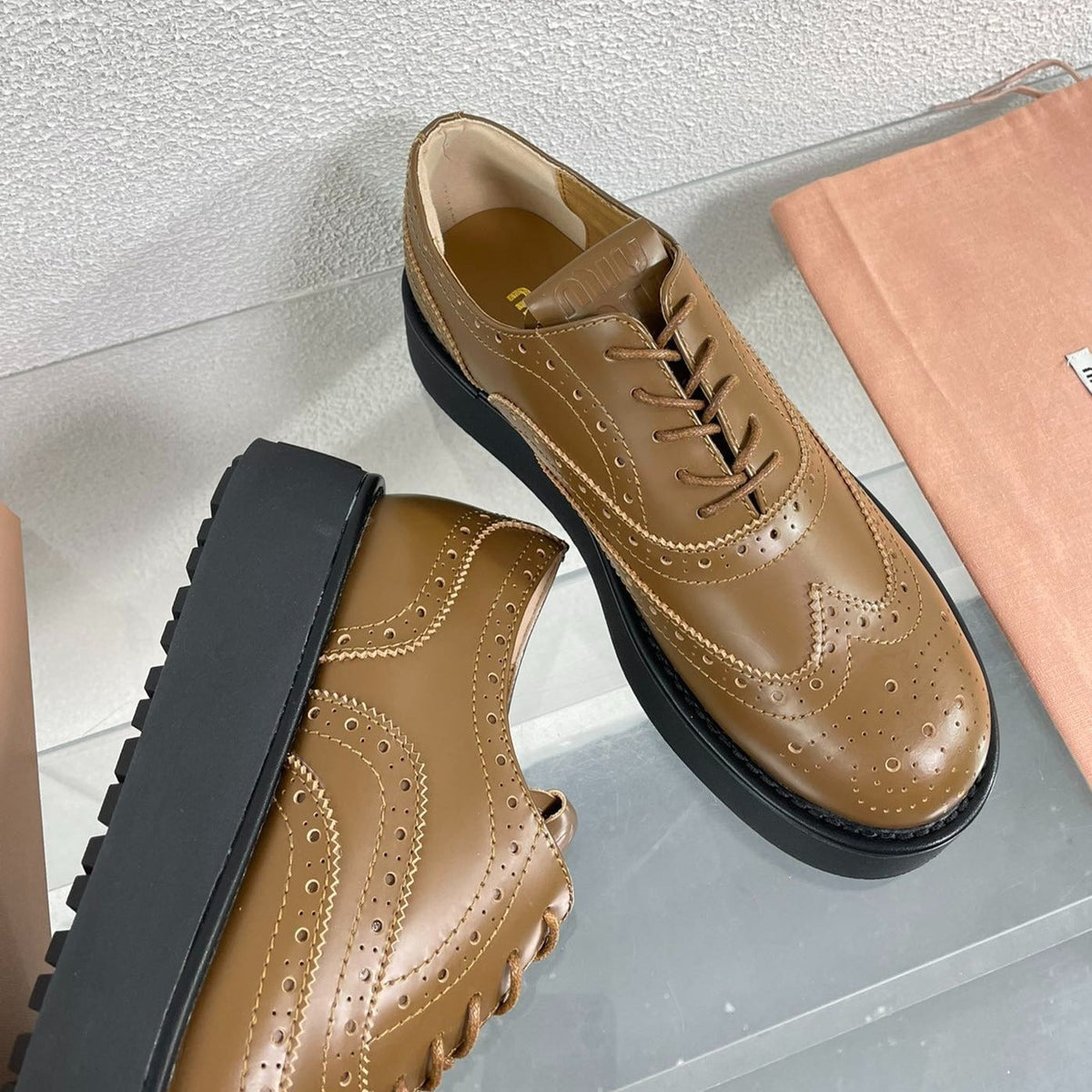 Baroque Thick-Soled Oxford Shoes With Laces Cider Calfskin