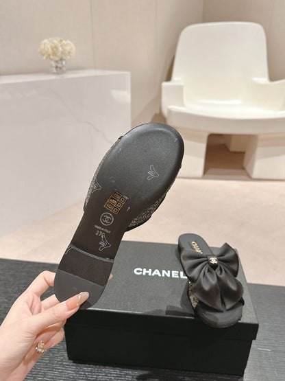 BOW LADY SLIPPERS BLACK LAMBSKIN WITH RHINESTONES