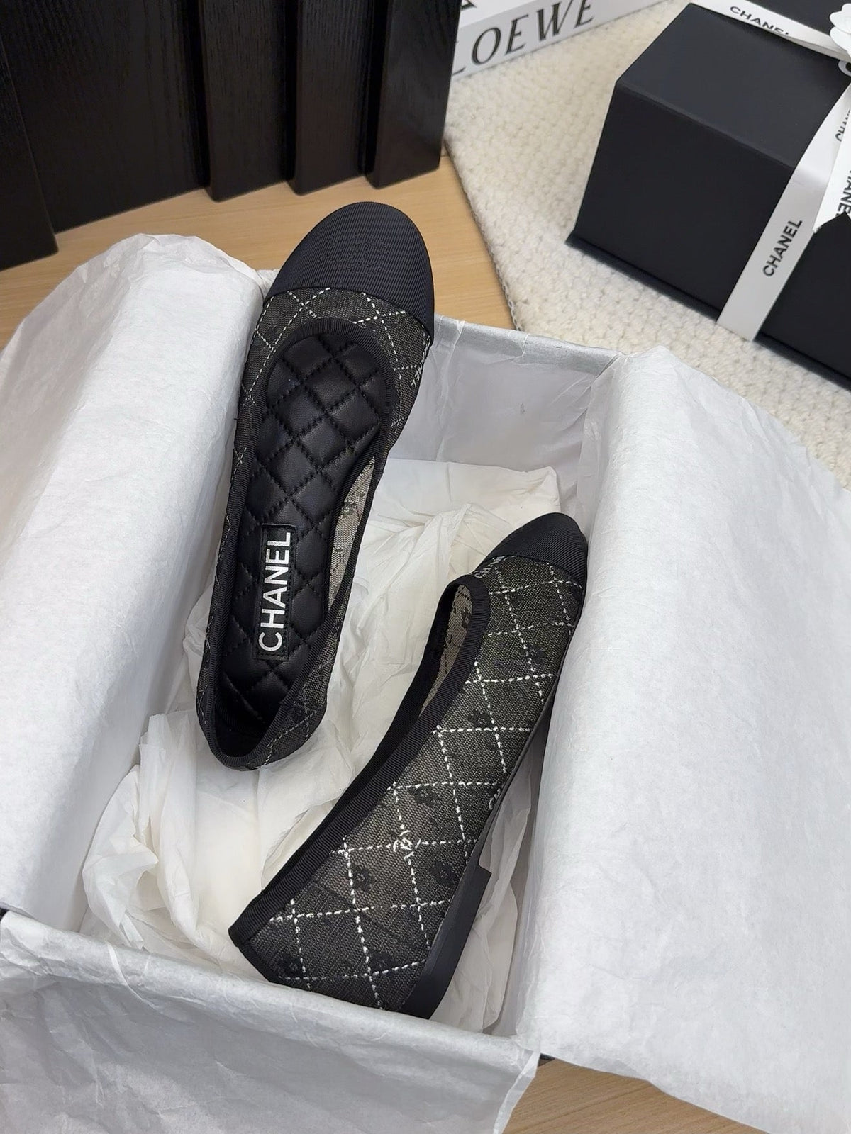BALLET FLAT IN BLACK FABRIC AND MESH