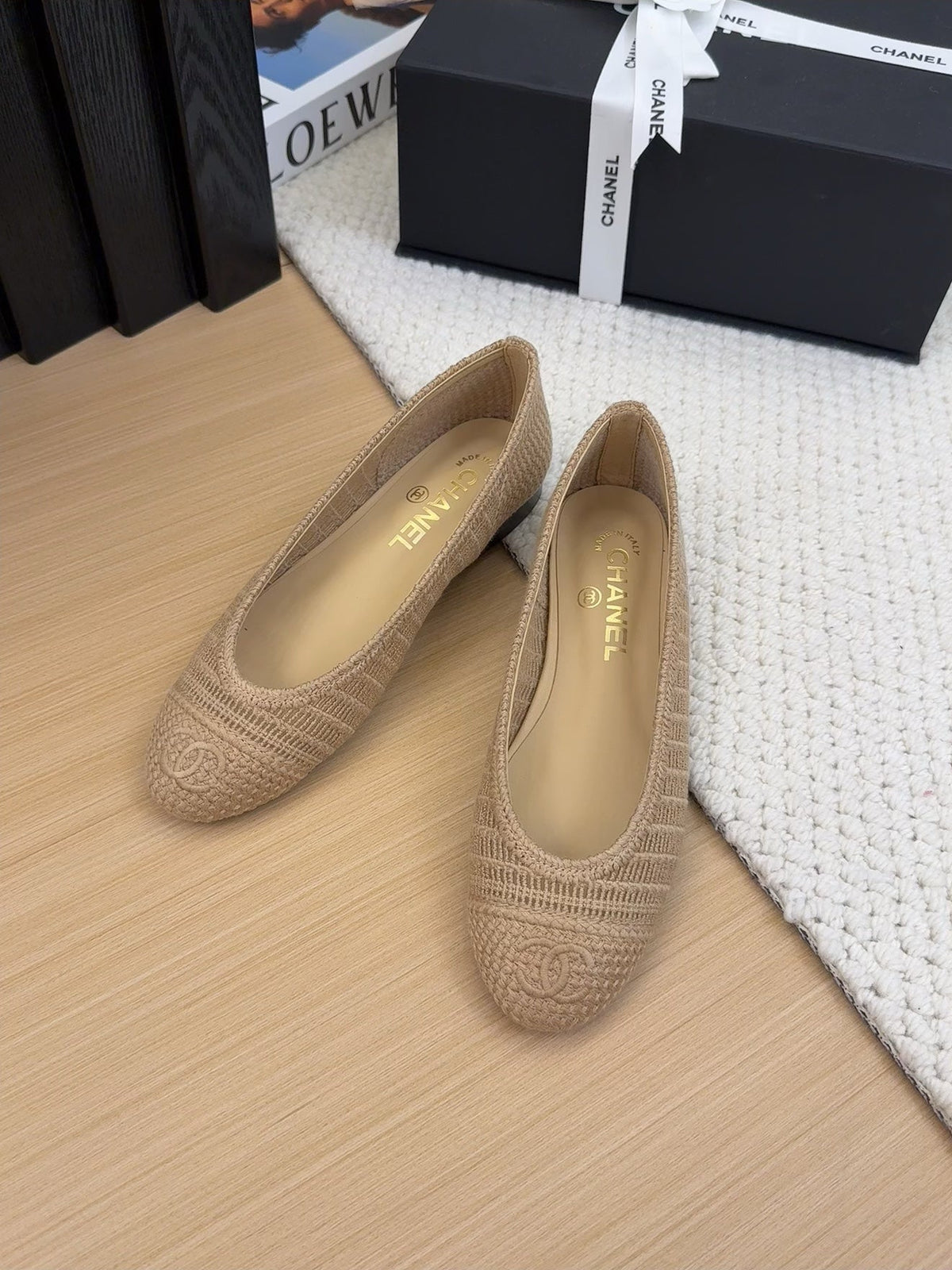 BALLERINAS IN PEANUT BROWN RAFFIA