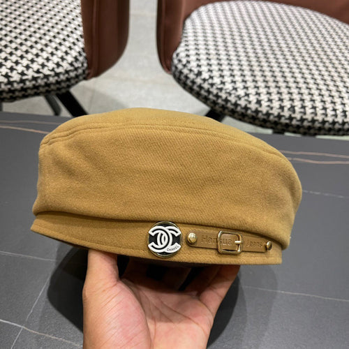 BERET HAT IN PEANUT BROWN FABRIC 419383