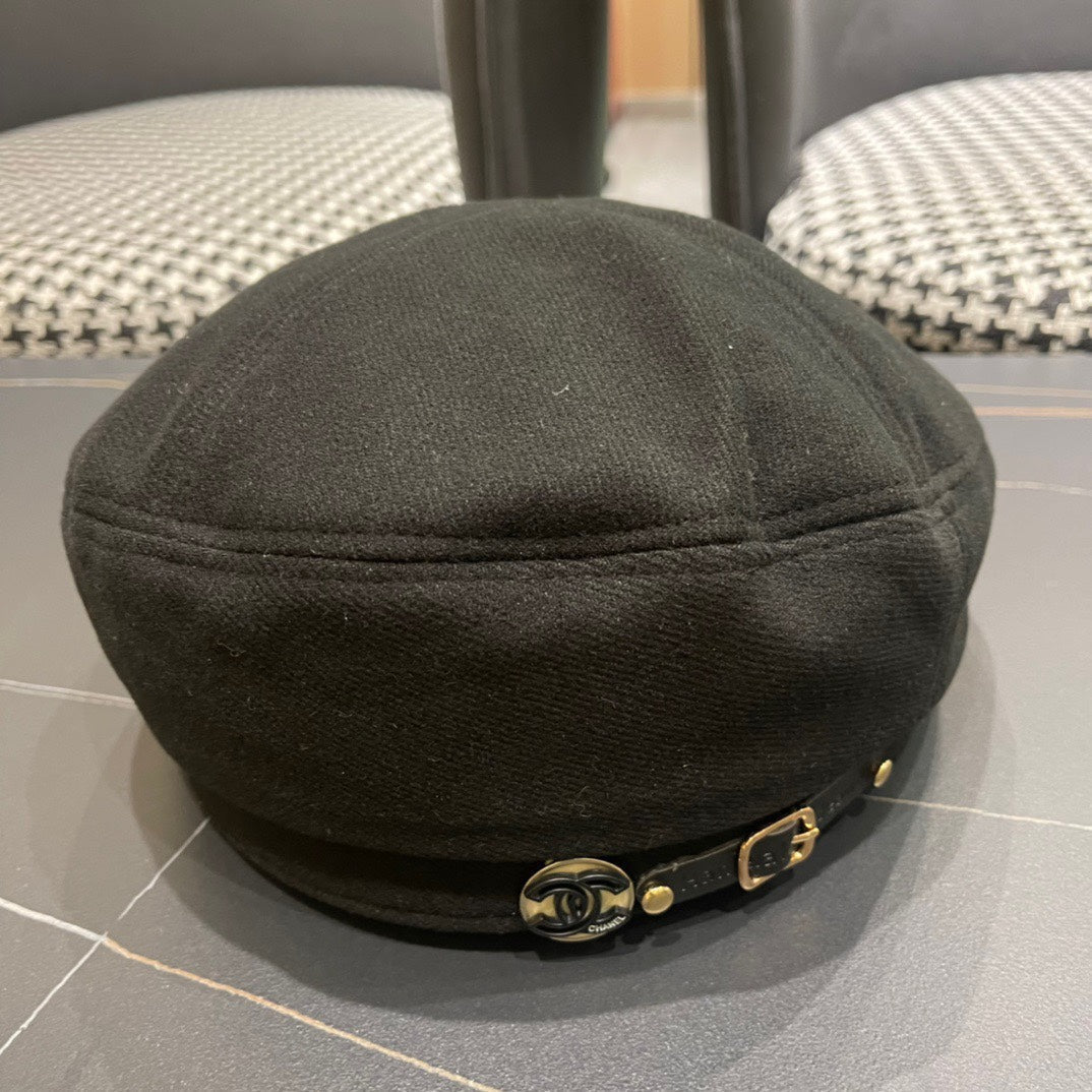 BERET HAT IN BLACK FABRIC 419385