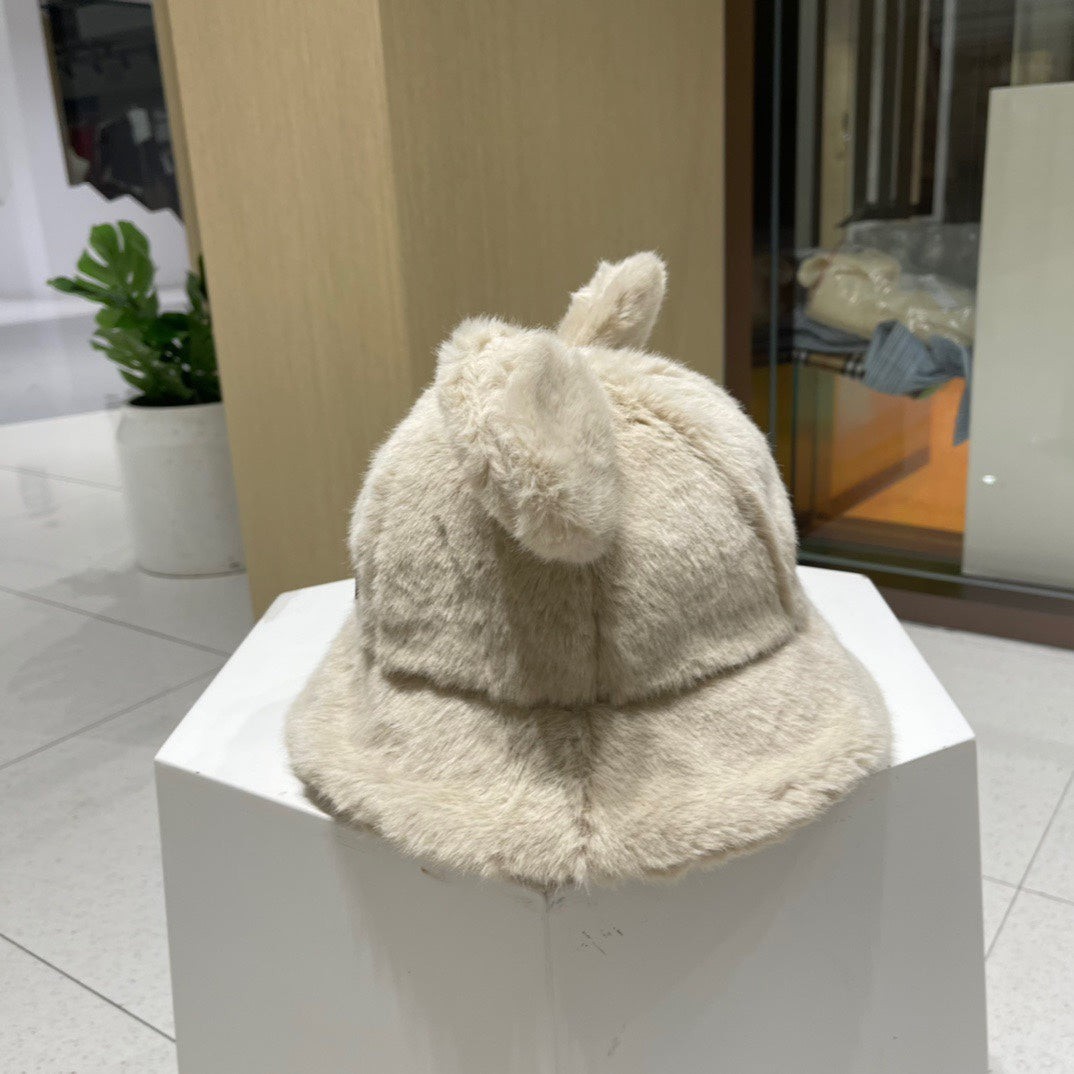 BUCKET HAT WITH CUTE BEAR EARS IN BEIGE MINK FUR 422025