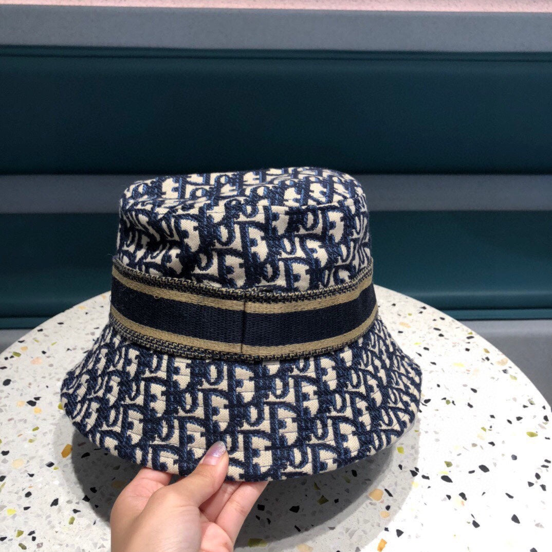BUCKET HAT IN NAVY BLUE COTTON 429923