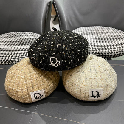 BERET HAT IN BLACK TWEED 434680