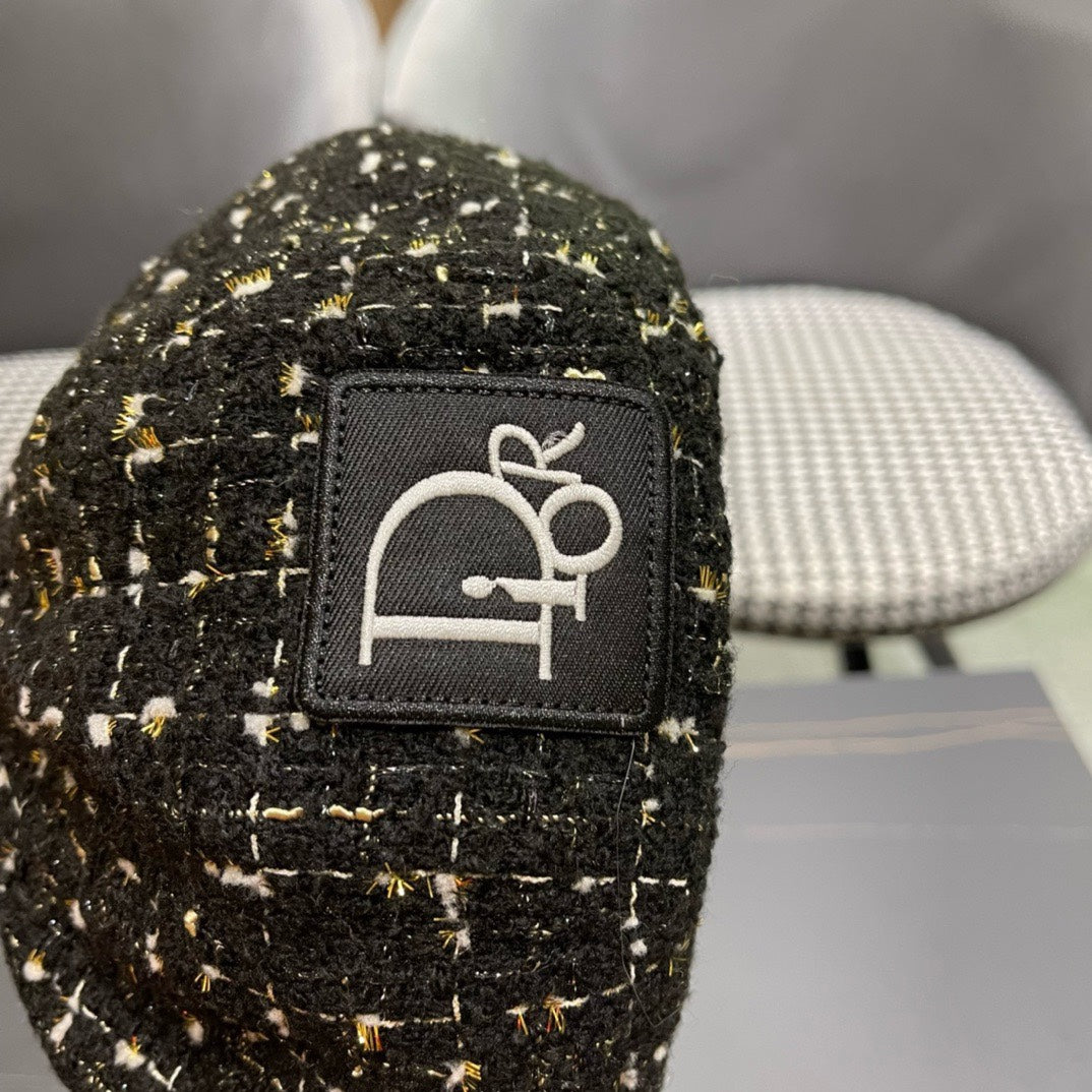 BERET HAT IN BLACK TWEED 434680