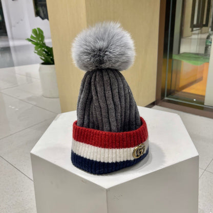 BEANIE HAT IN COLORFUL WOOL 434722
