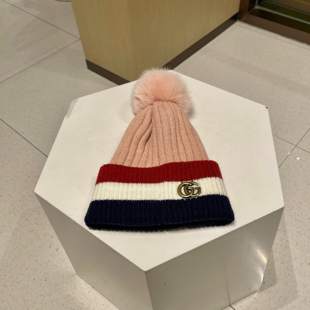 BEANIE HAT IN COLORFUL WOOL 434723