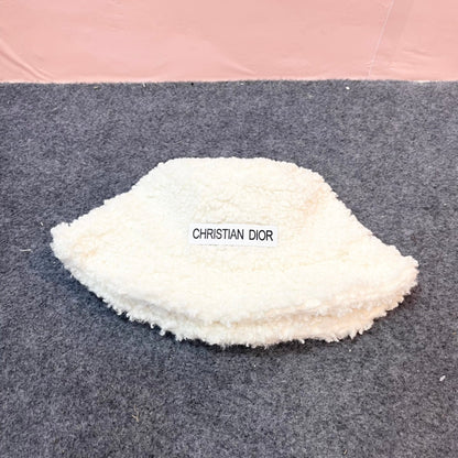 BUCKET HAT IN WHITE FLEECE 436569