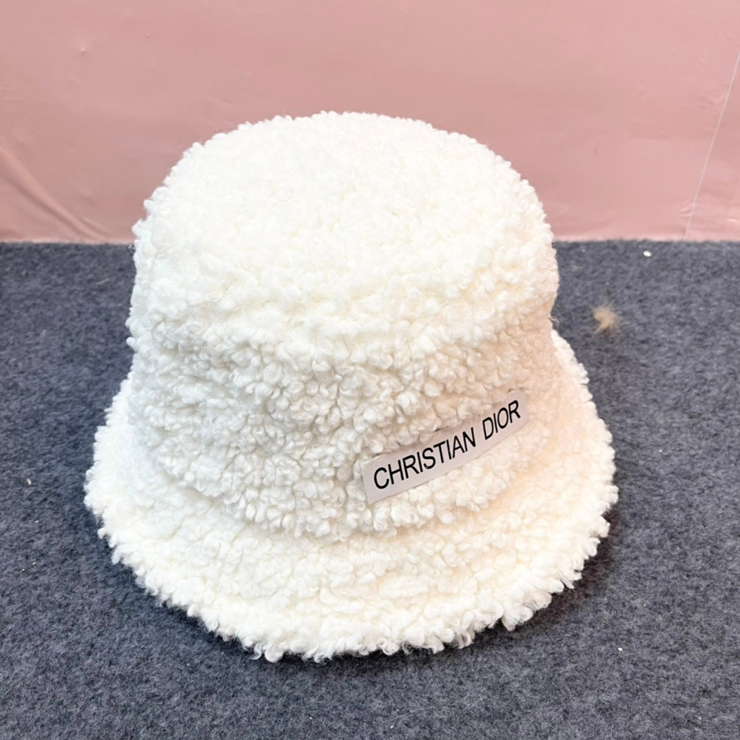BUCKET HAT IN WHITE FLEECE 436569