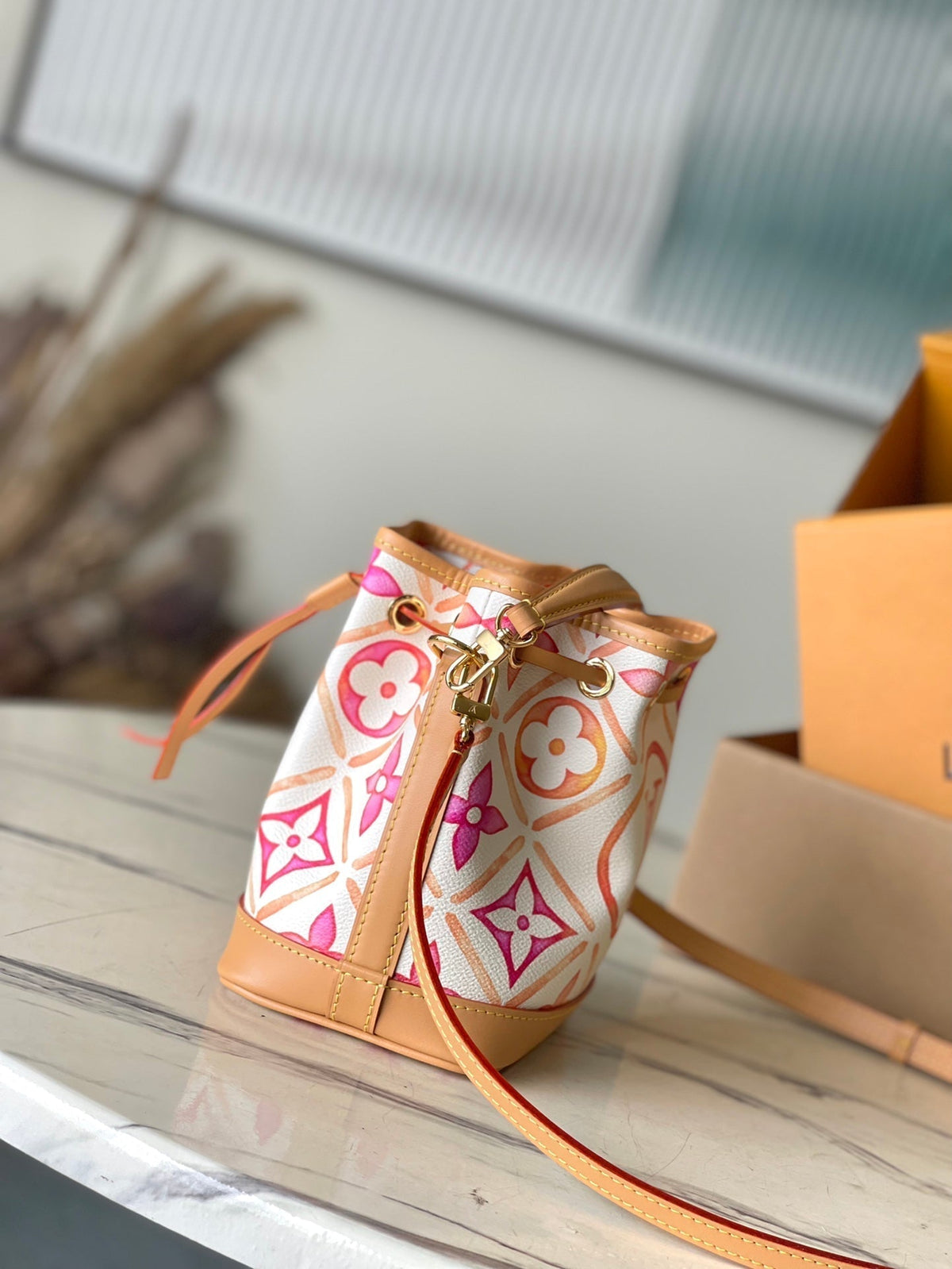 NANO NOÉ 16 IN CORAL MONOGRAM TILES CANVAS