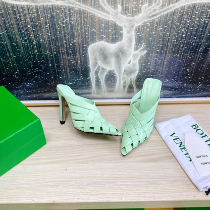 ALFIE LEATHER HIGH MULES IN GREEN MINT CALFSKIN WITH WOVEN DESIGN