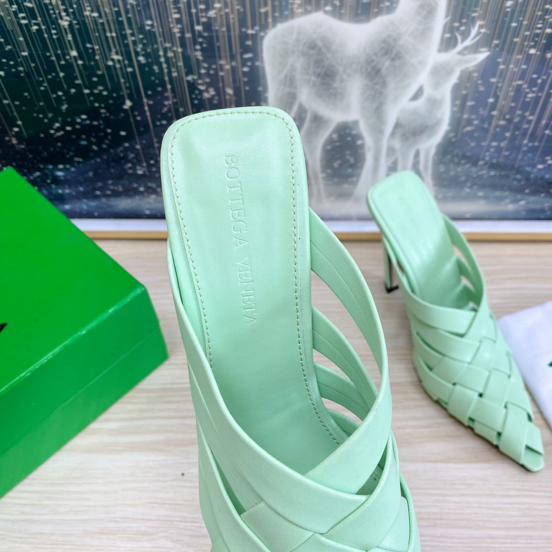 ALFIE LEATHER HIGH MULES IN GREEN MINT CALFSKIN WITH WOVEN DESIGN