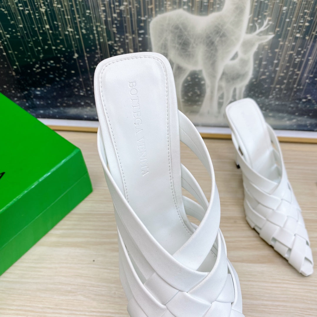 ALFIE LEATHER HIGH MULES IN WHITE CALFSKIN WITH WOVEN DESIGN