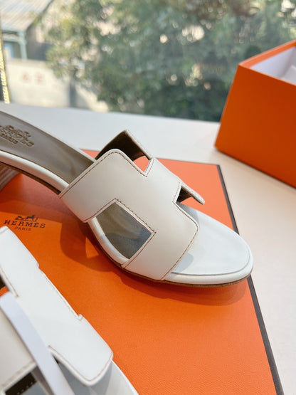 0ASIS SANDAL IN WHITE CALFSKIN