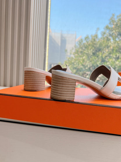 0ASIS SANDAL IN WHITE CALFSKIN