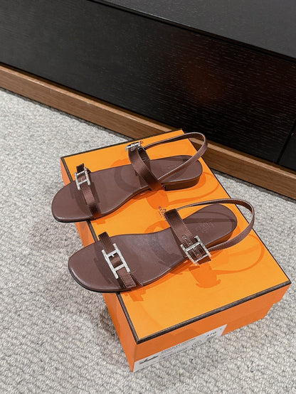 BUCKLE SANDAL CHOCOLATE CALFSKIN